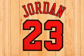 Karsa连续二十场比赛得分超神，法国队突破极限，比赛高潮迭起！-多米APP下载